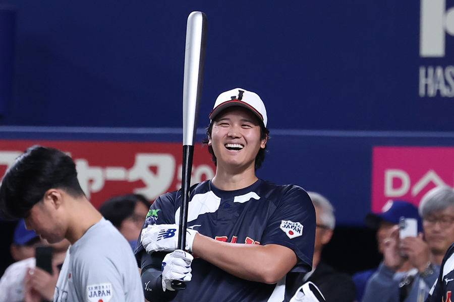 バンテリンDで打撃練習を行った大谷翔平【写真：加治屋友輝】