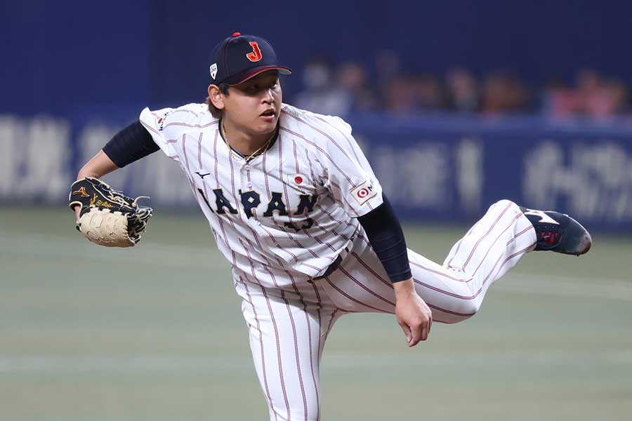 先発登板した宮城大弥【写真:加治屋友輝】