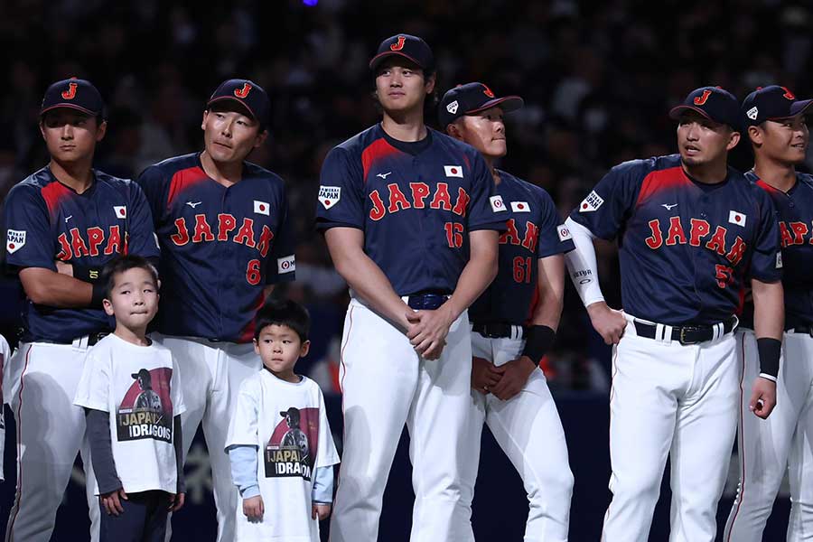 侍ジャパン【写真：加治屋友輝】