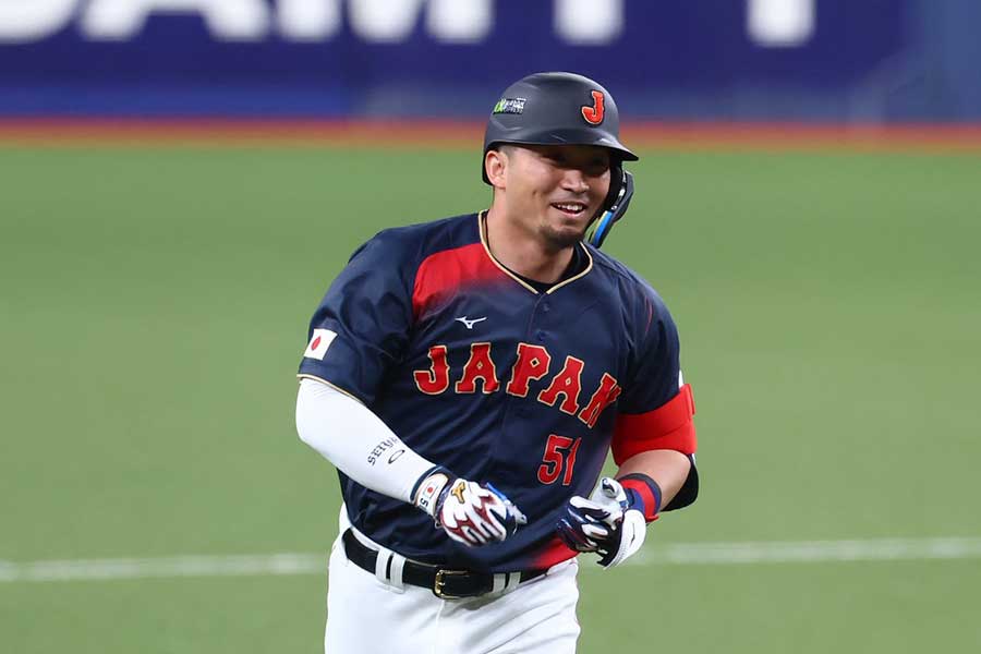 ホームランを放った鈴木誠也【写真:加治屋友輝】