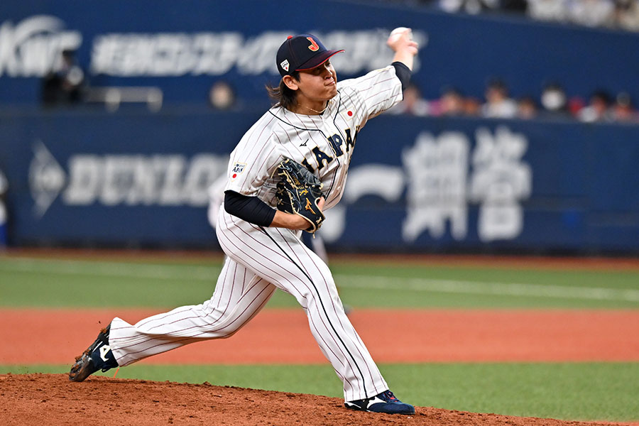 宮城大弥【写真：Getty Images】