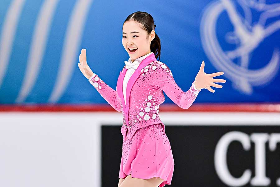 世界ジュニア選手権で首位発進した島田麻央【写真：Raniero Corbelletti/アフロ】