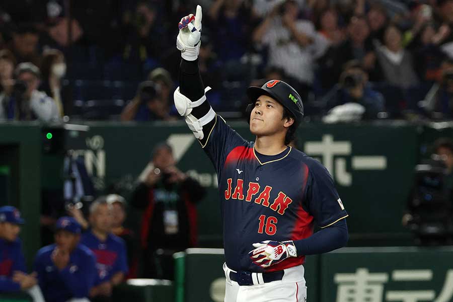 台湾戦で先制満塁弾を放った大谷翔平【写真：ロイター】