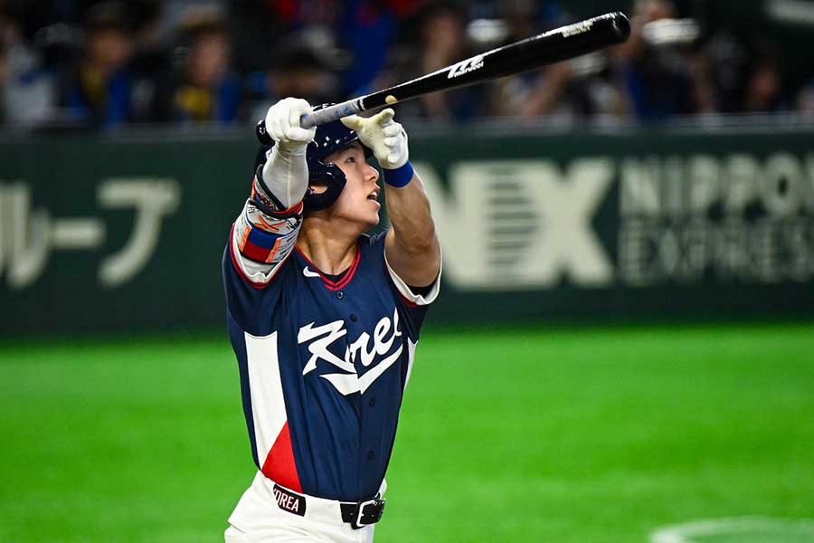 4回に同点2ランを放った韓国のキム・ヘソン【写真：中戸川知世】