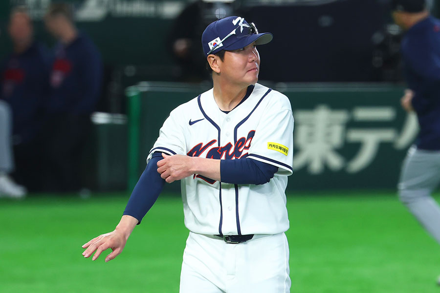 韓国のリュ・ジヒョン監督【写真： 加治屋友輝】