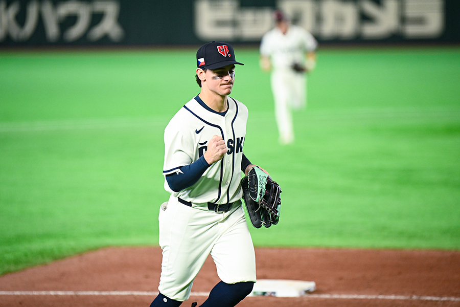 チェコ代表のウィリー・エスカラ【写真：中戸川知世】