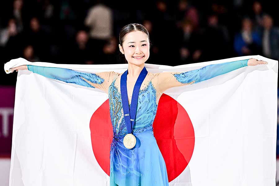 史上初の4連覇を達成した島田麻央【写真：Raniero Corbelletti/アフロ】