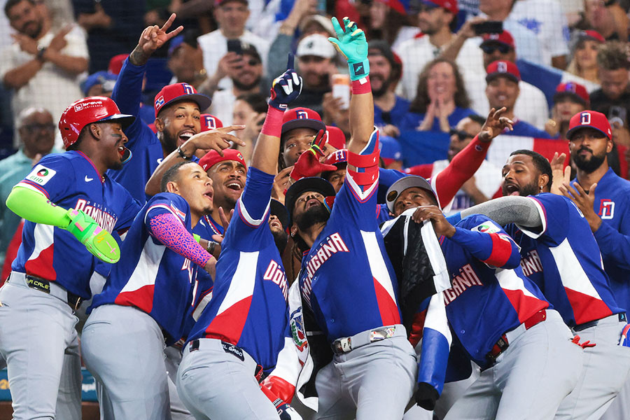 ベネズエラに勝利したドミニカ共和国【写真：ロイター】
