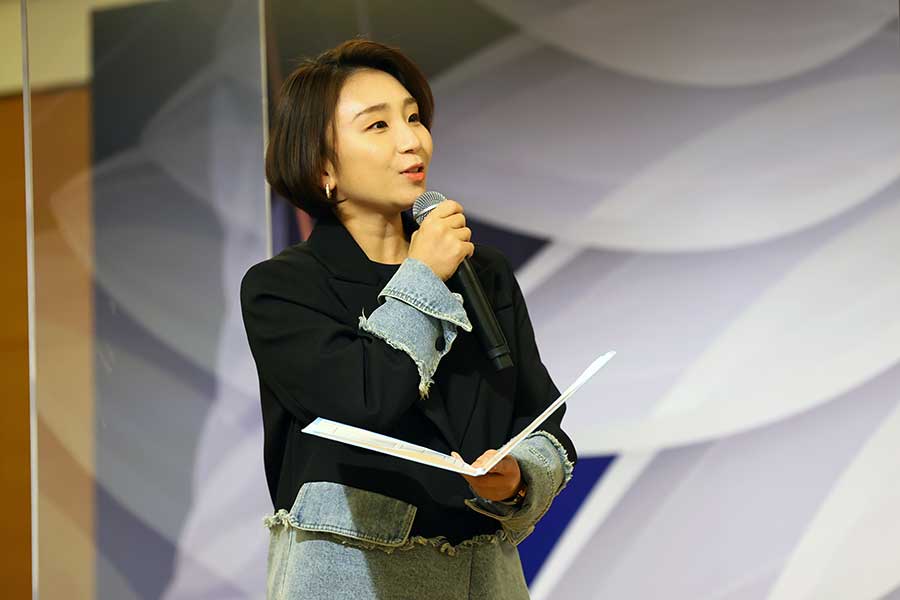 高橋成美さん【写真：築田純/アフロ】