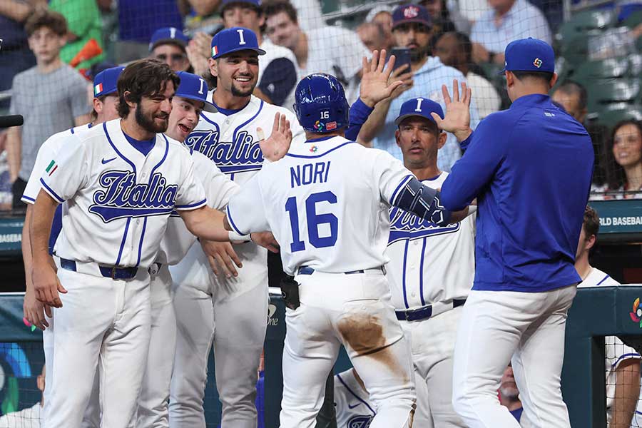 イタリア代表【写真：ロイター】