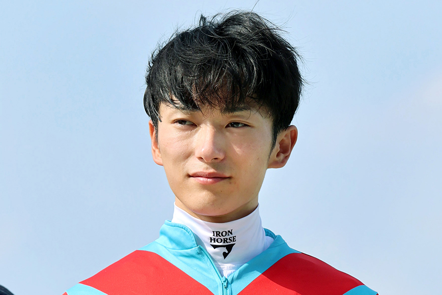 坂井瑠星騎手【写真：スポーツ報知/アフロ】