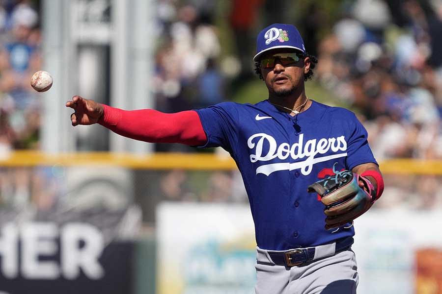 サンティアゴ・エスピナル【写真：ロイター】