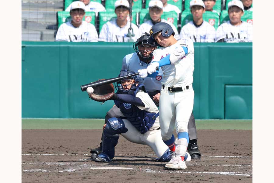 花咲徳栄の鈴木琢磨【写真：産経新聞社】