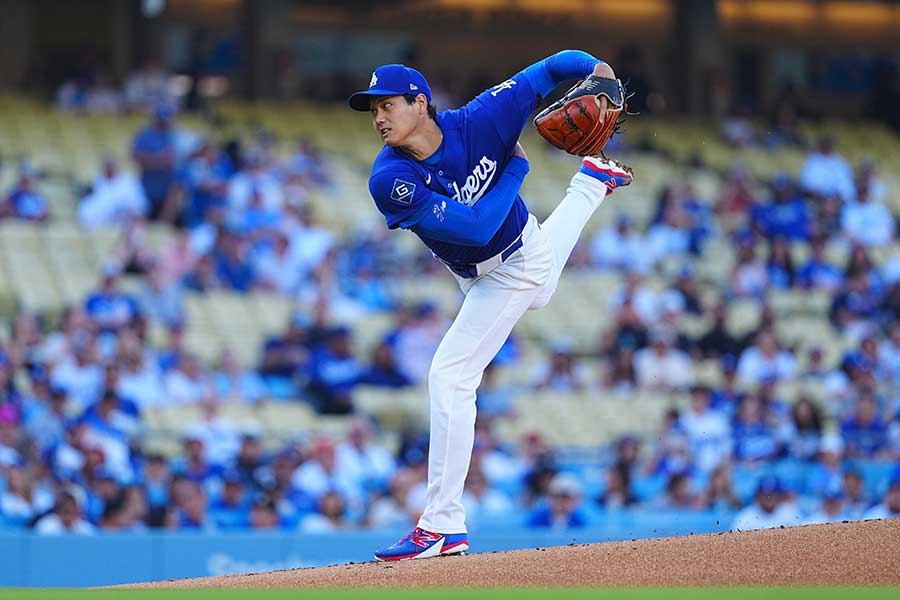 エンゼルスとのオープン戦で先発登板したドジャースの大谷翔平【写真：荒川祐史】