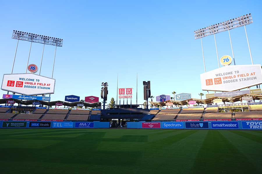 ドジャースタジアム【写真：荒川祐史】
