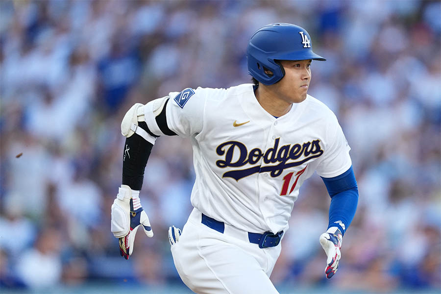 ダイヤモンドバックスとの開幕戦に出場しているドジャースの大谷翔平【写真：ロイター】