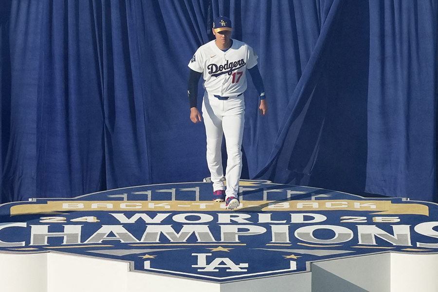 27日の開幕戦に出場したドジャースの大谷翔平【写真：ロイター】