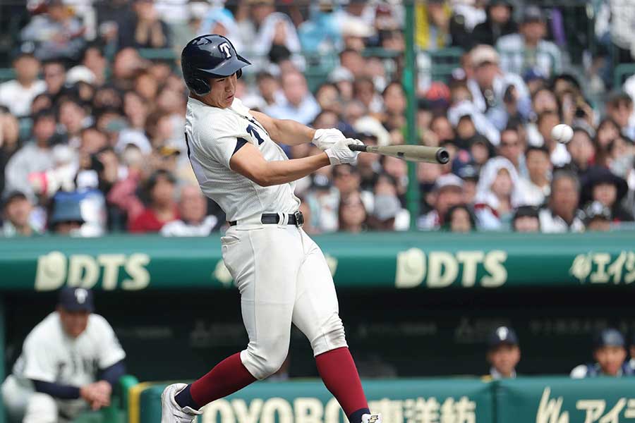 大阪桐蔭の中村勇斗【写真：スポーツ報知/アフロ】