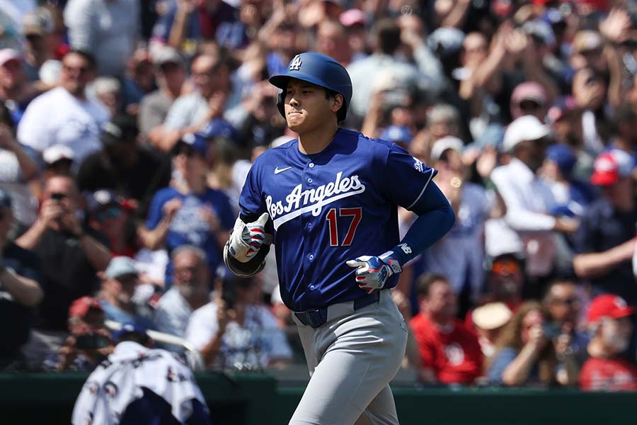 今季第1号を放ったドジャースの大谷翔平【 写真：AP/アフロ】