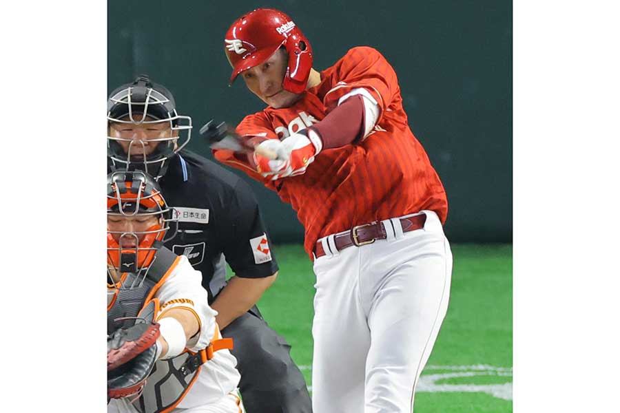 楽天の伊藤光【写真:産経新聞社】