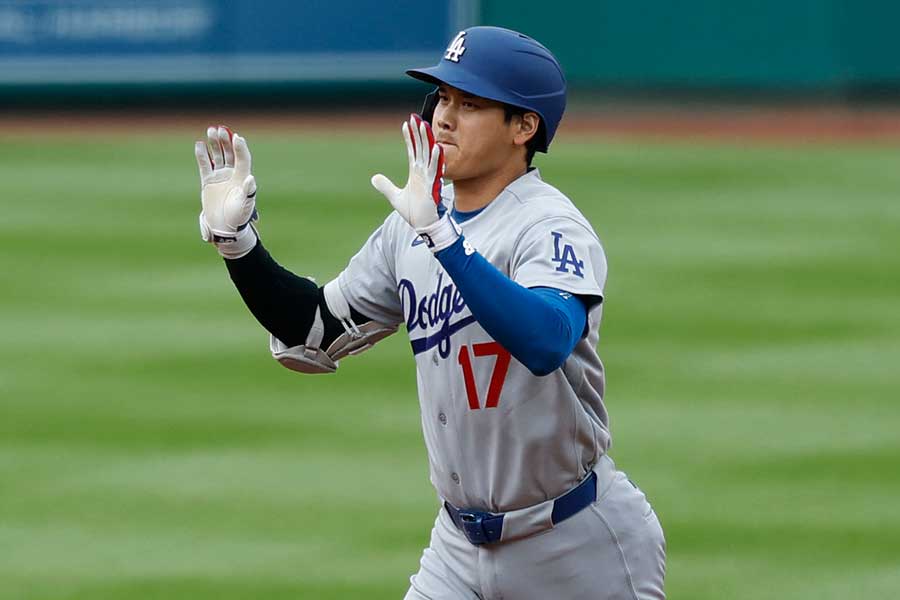 ナショナルズ戦でHRを放ったドジャースの大谷翔平【写真：ロイター】
