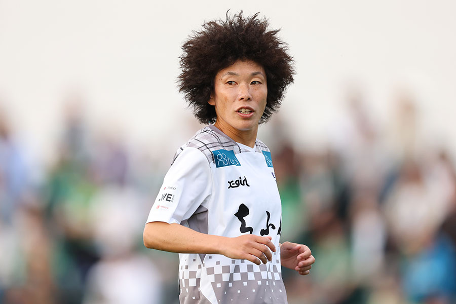 ちふれASエルフェン埼玉の荒川恵理子（2025年4月撮影）【写真：森田直樹/アフロスポーツ】