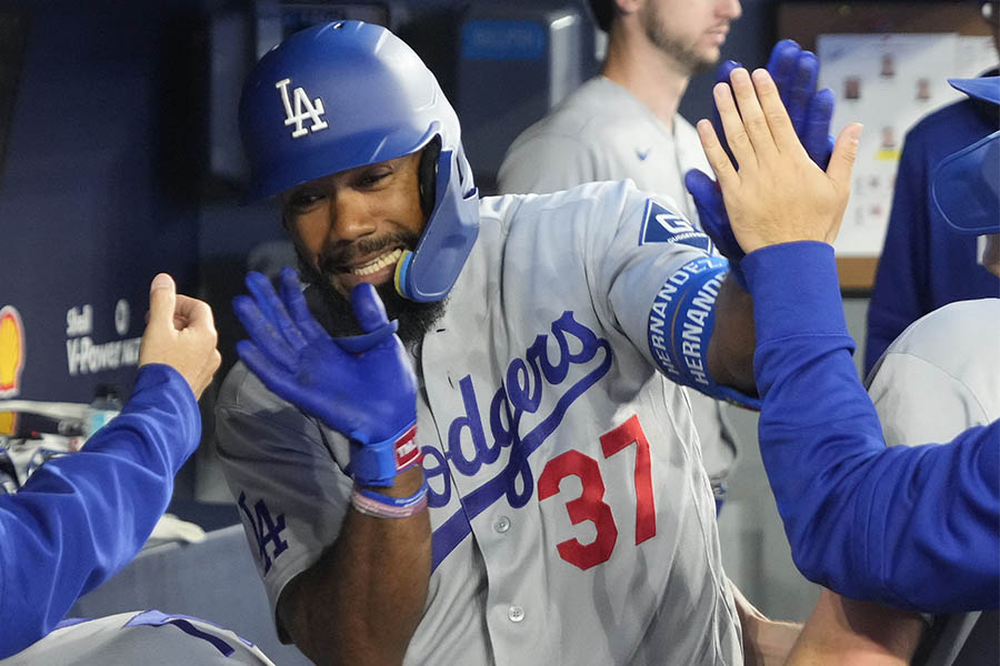 ドジャースのテオスカー・ヘルナンデス【写真：ロイター】