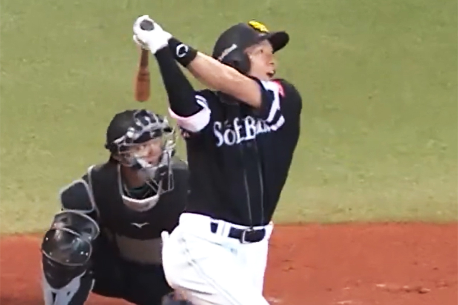 今季2号ソロを放ったソフトバンクの柳田悠岐【画像：パーソル パ・リーグTV】