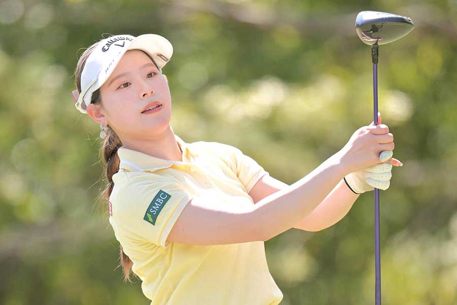 富士フイルム・スタジオアリス女子オープン第2日をプレーした吉田鈴【写真：スポーツ報知/アフロ】