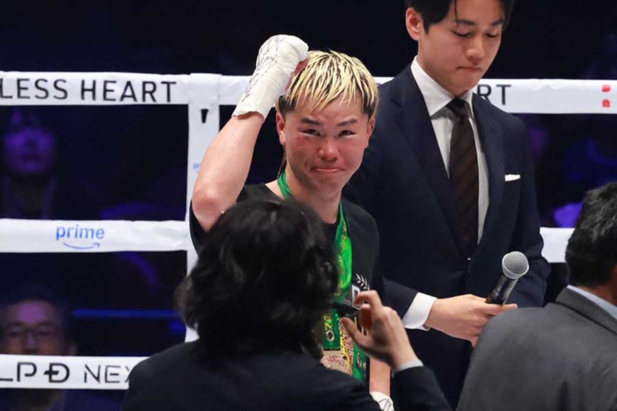 フアンフランシスコ・エストラダに勝利した那須川天心【写真：山口比佐夫】