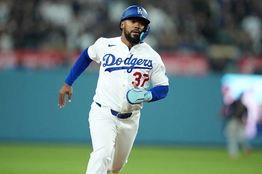 ドジャースのテオスカー・ヘルナンデス【写真：ロイター】