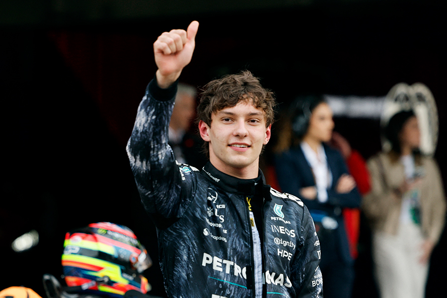 日本GPで優勝したメルセデスのキミ・アントネッリ【写真：ロイター】