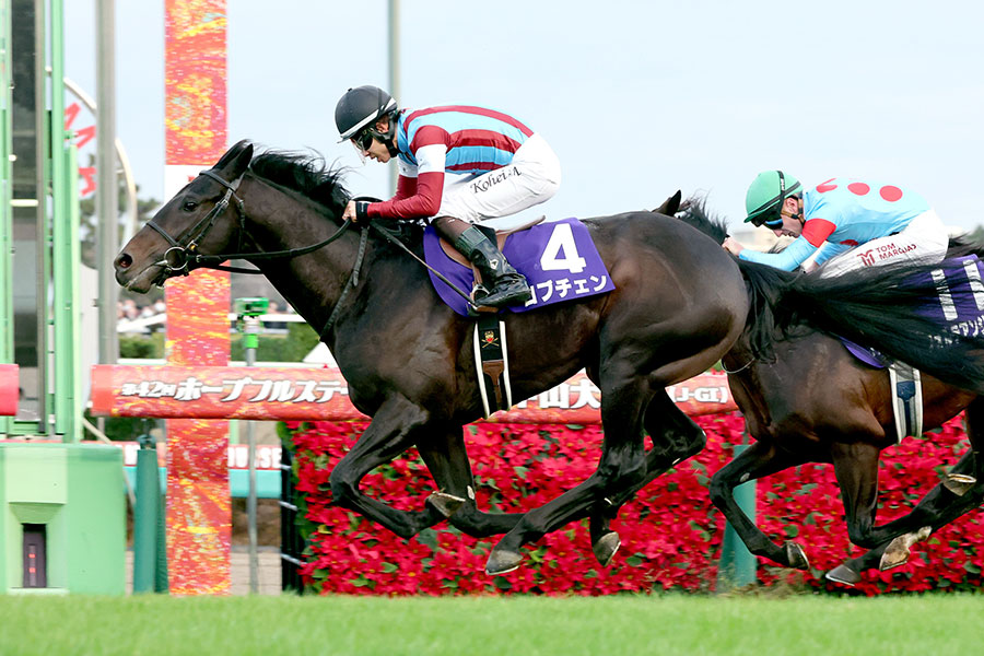 2025年のG1・ホープフルSを制したロブチェン【 写真：スポーツ報知/アフロ】