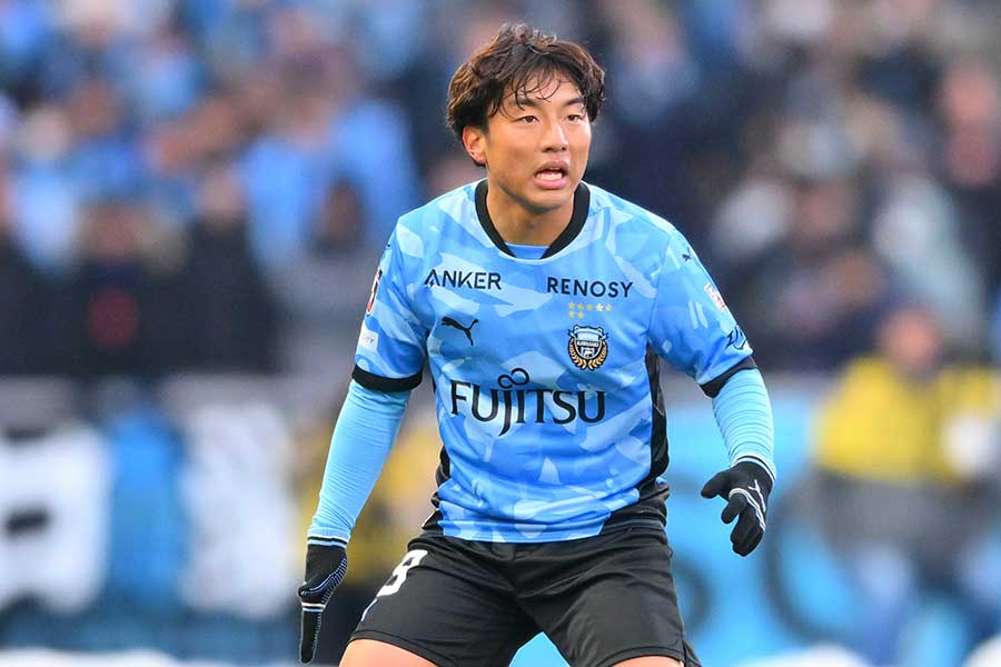 川崎フロンターレの山原怜音【写真：アフロ】