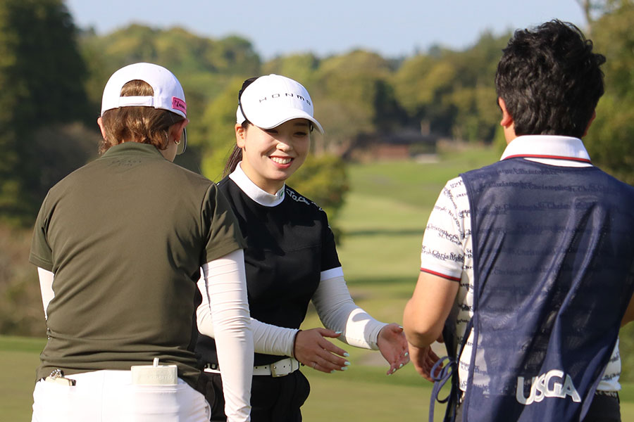全米女子オープン出場権獲得を祝福され、笑顔の後藤未有【写真：柳田通斉】