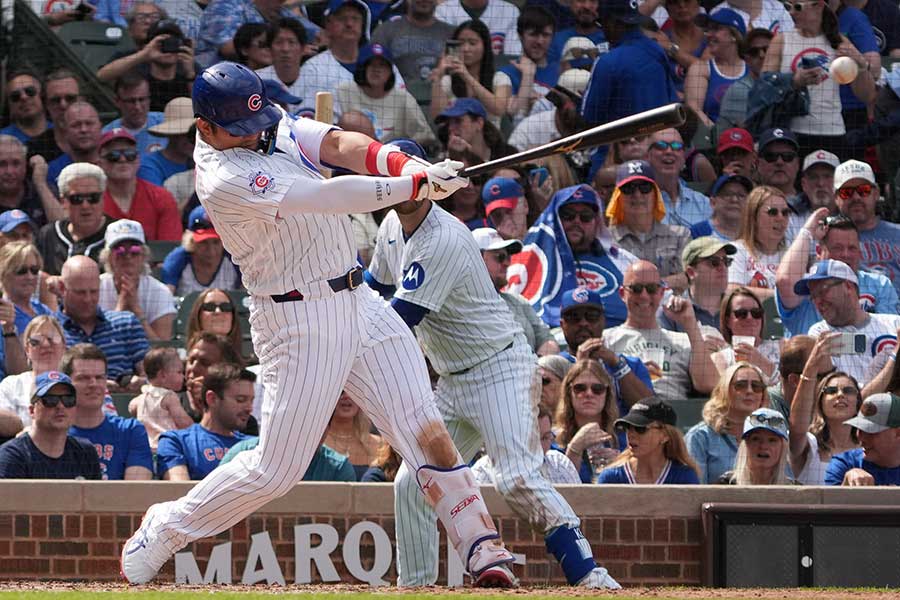 フィリーズ戦に先発出場したカブスの鈴木誠也【写真：ロイター】