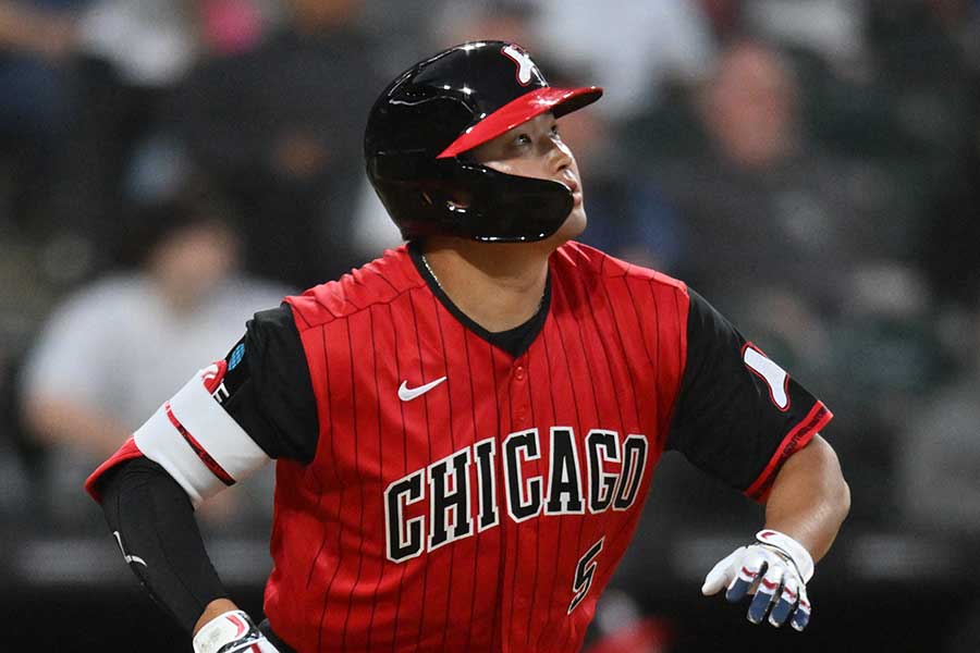 ナショナルズ戦で今季11号を放つホワイトソックスの村上宗隆【写真：ロイター】