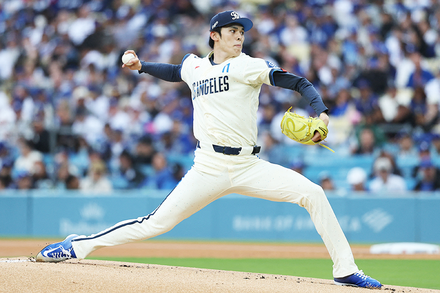 本拠地カブス戦に先発したドジャースの佐々木朗希【写真：ロイター】