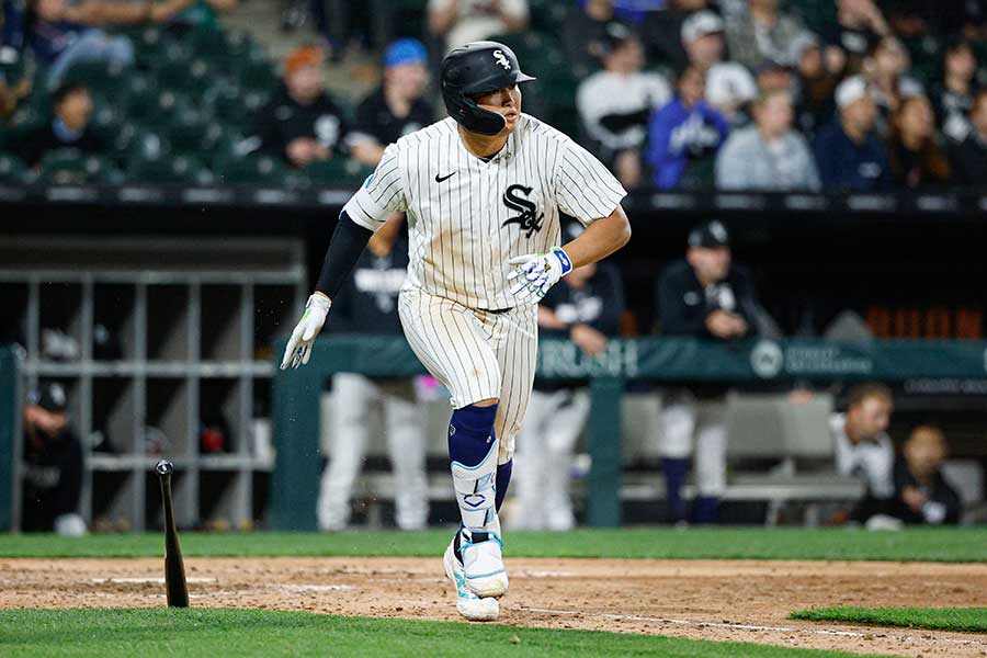 村上宗隆【写真：ロイター】