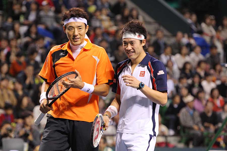 松岡修造と錦織圭【写真：アフロスポーツ】