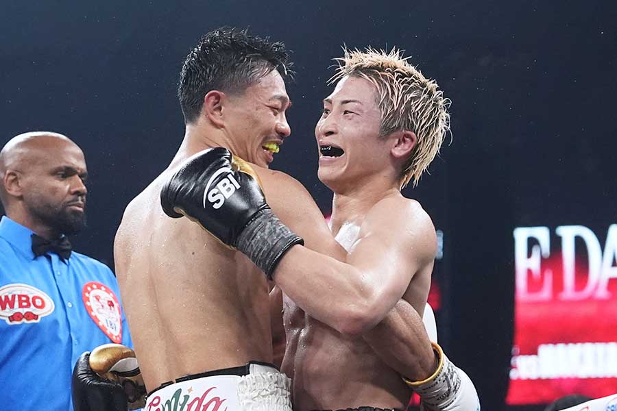 中谷潤人に勝利した井上尚弥（右）【写真提供：（C）Lemino/SECOND CAREER/NAOKI FUKUDA】