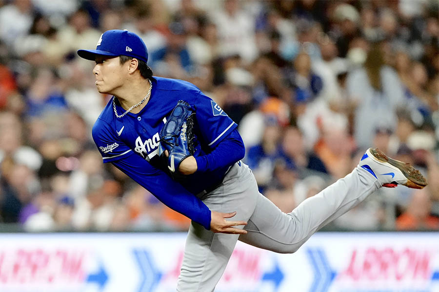 敵地アストロズ戦に先発登板したドジャースの山本由伸【写真：黒澤崇】