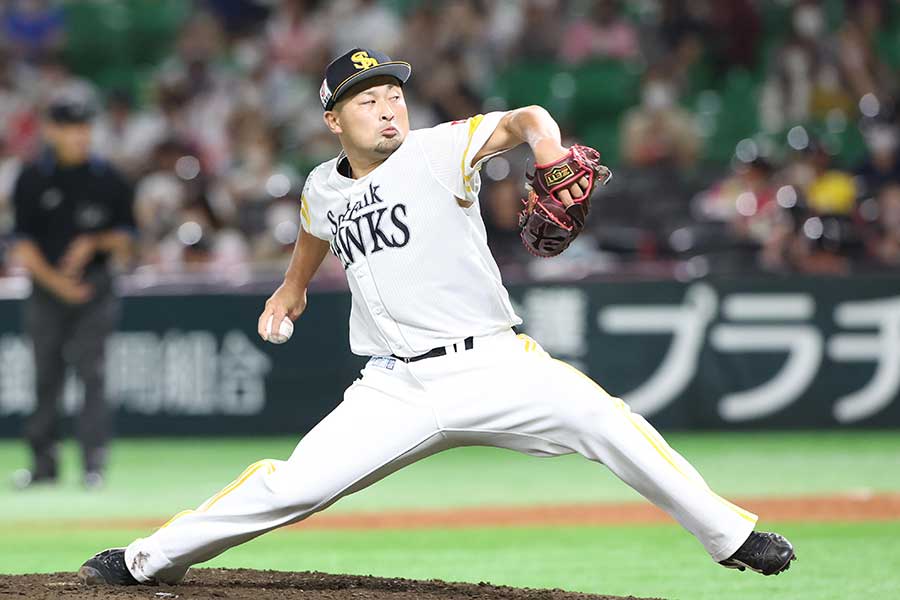 ソフトバンク時代の森唯斗【写真:産経新聞社】