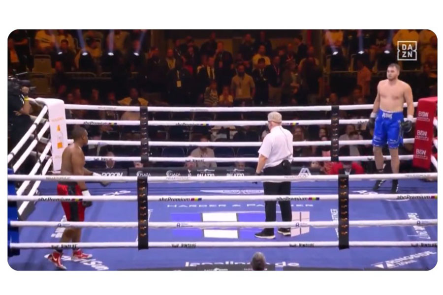 ヘビー級8回戦で衝撃のKOシーンが生まれた（画像は「DAZN」ボクシング専門Xのスクリーンショット）