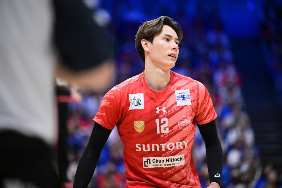 チャンピオンシップファイナル第3戦でプレーした高橋藍【写真：アフロスポーツ】