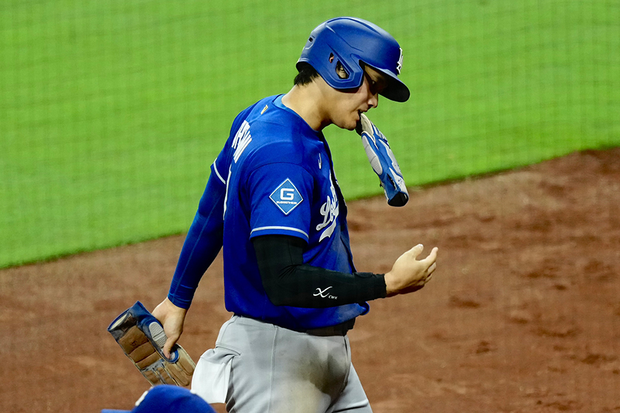 敵地パドレス戦に「1番・DH」で先発出場しているドジャースの大谷翔平【写真:黒澤崇】