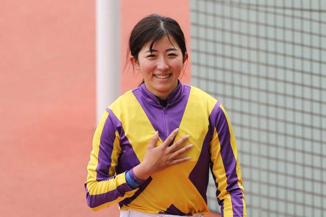 今村聖奈、ウイニングランに視線集中「ぎこちないのはご愛敬」 歴史的