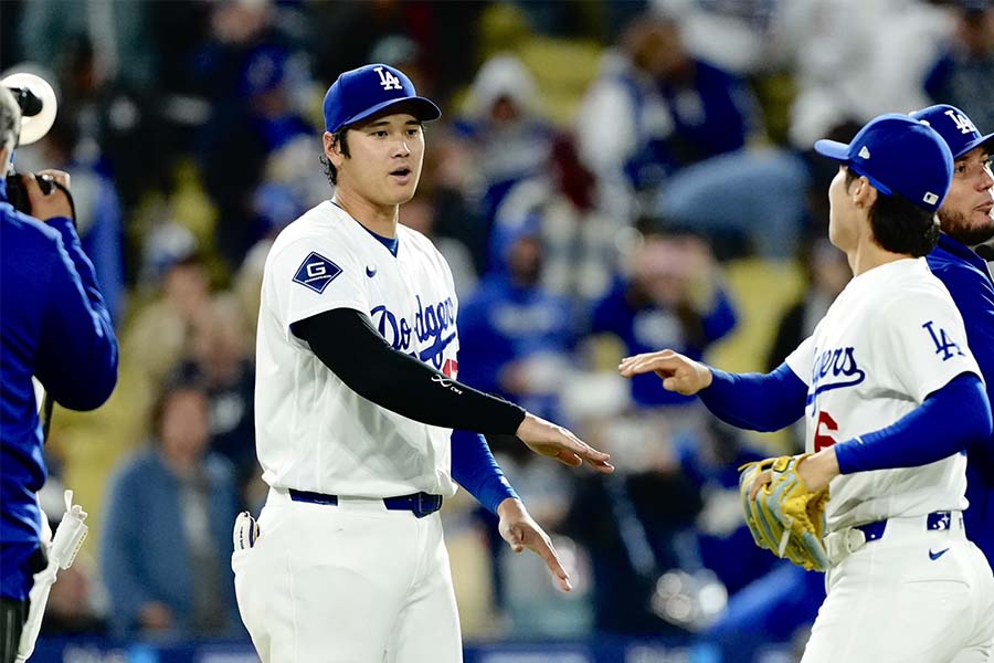 二刀流出場したロッキーズ戦で9号本塁打を放ち、5勝目を挙げたドジャースの大谷翔平【写真：黒澤崇】