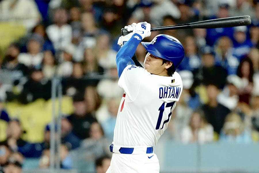 本拠地フィリーズ戦に「1番・DH」で先発出場したドジャースの大谷翔平【写真：黒澤崇】