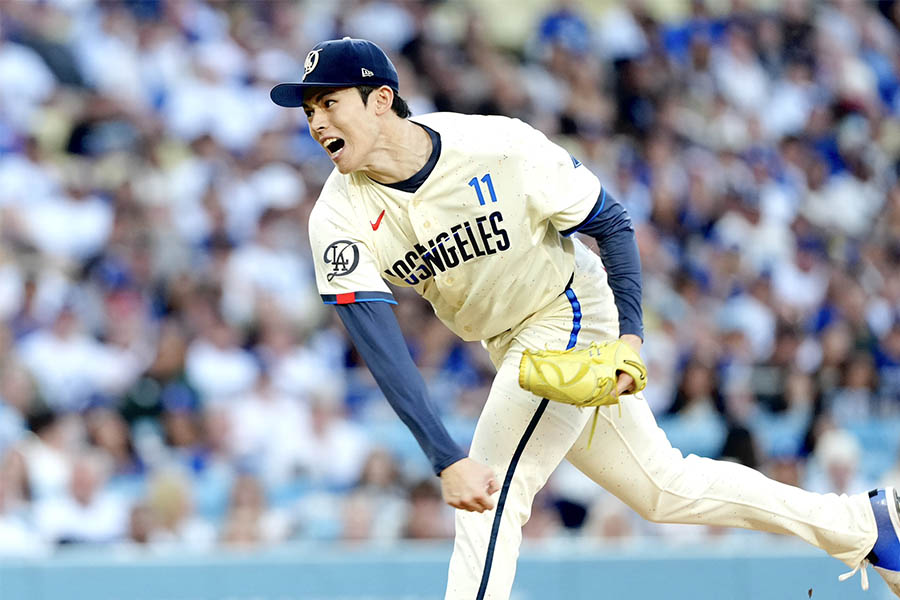 本拠地フィリーズ戦に先発したドジャースの佐々木朗希【写真:黒澤崇】